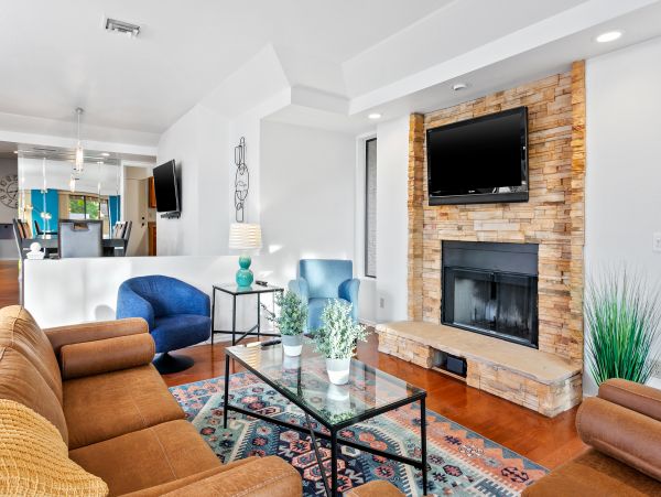 Scottsdale Home 1023698