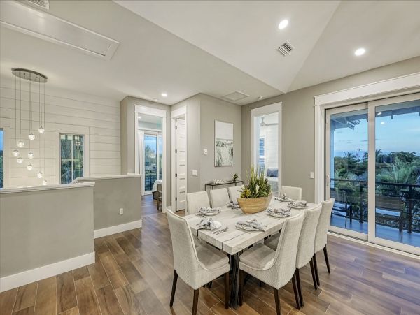 Luxury Siesta key  7 Bedroom Residence Pool, Spa & Elevator