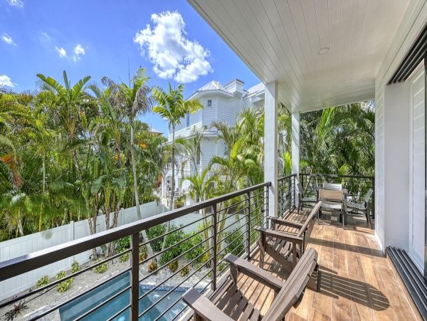 Luxury Siesta key  7 Bedroom Residence Pool, Spa & Elevator