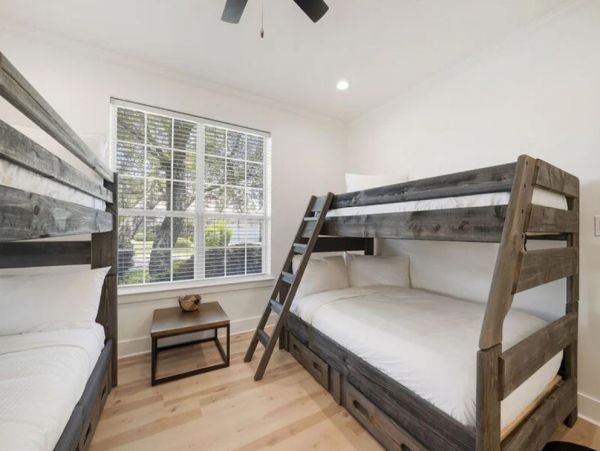 Four Bedroom Vacation Home in Destin Sleeps 13 Guests