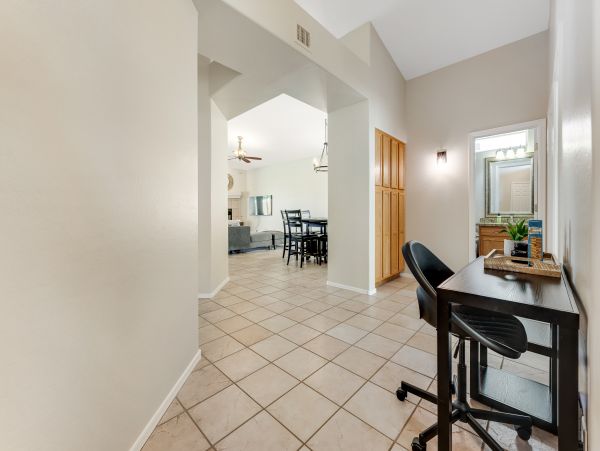Scottsdale Home 1023744