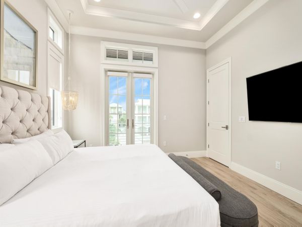On Beach Miramar Vacation Home Ten Bedroom