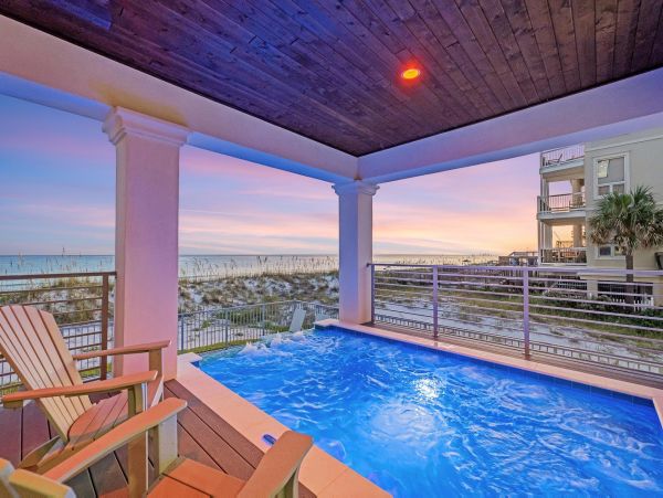 On Beach Miramar Vacation Home Ten Bedroom
