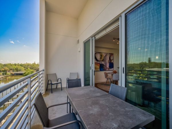 Luxury Sarasota 1 Bedroom Condo Sleeps 4