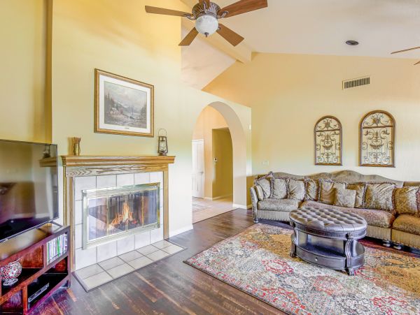 Scottsdale Home 1023805