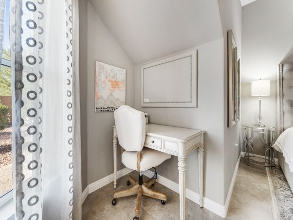 Scottsdale Home 1023812