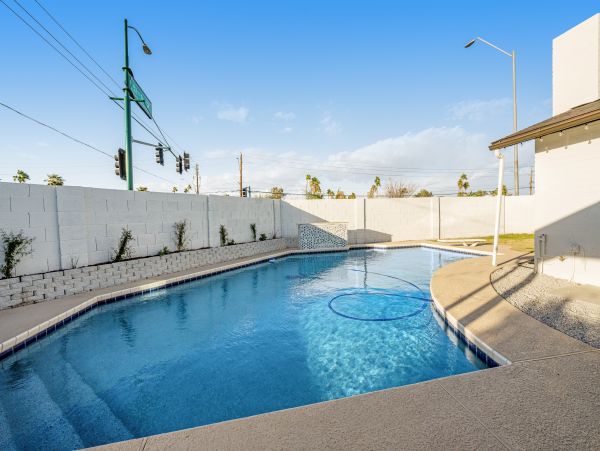 Scottsdale Home 1023817