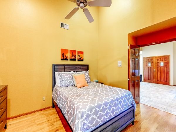 Scottsdale Home 1023824