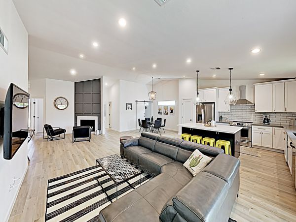 Scottsdale Home 1023827