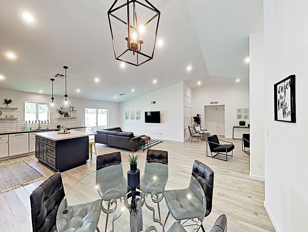 Scottsdale Home 1023827