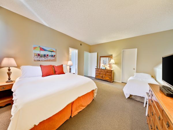 Laguna Beach Home 1023836
