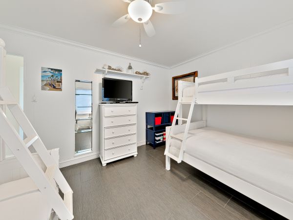 Laguna Beach Home 1023840