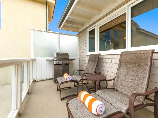 Walk to Beach Dana Point Vacation Condo Two Bedroom