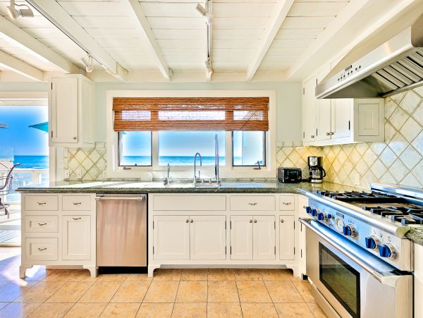 Walk to Beach Dana Point Vacation Condo Two Bedroom