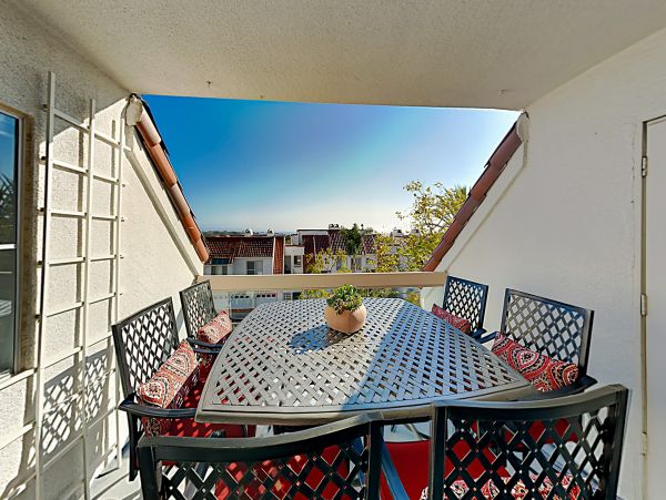 Laguna Beach Home 1023854