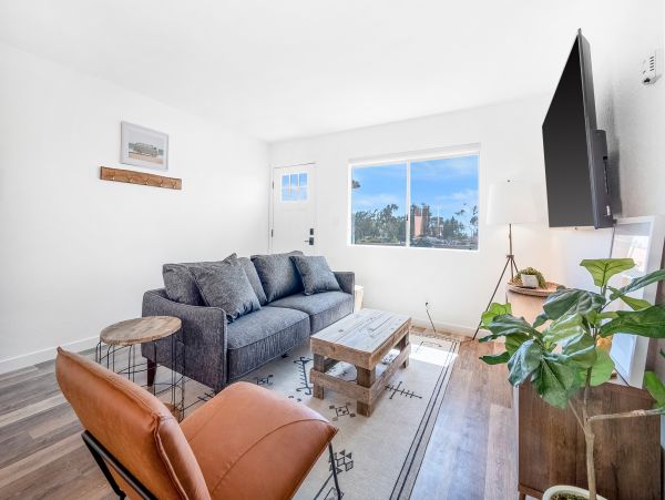 Two bedroom Condo right up from the beach