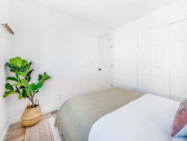 Two bedroom Condo right up from the beach