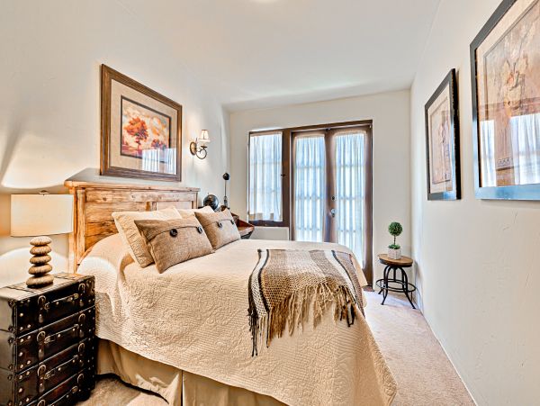 Laguna Beach Home 1023860