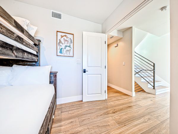 Laguna Beach Home 1023864