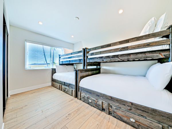 Laguna Beach Home 1023864