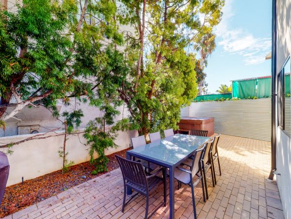 Laguna Beach Home 1023873