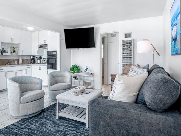 Laguna Beach Home 1023876