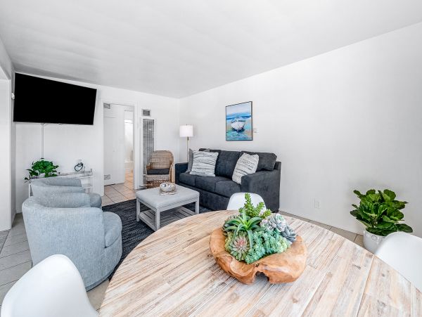 Laguna Beach Home 1023876