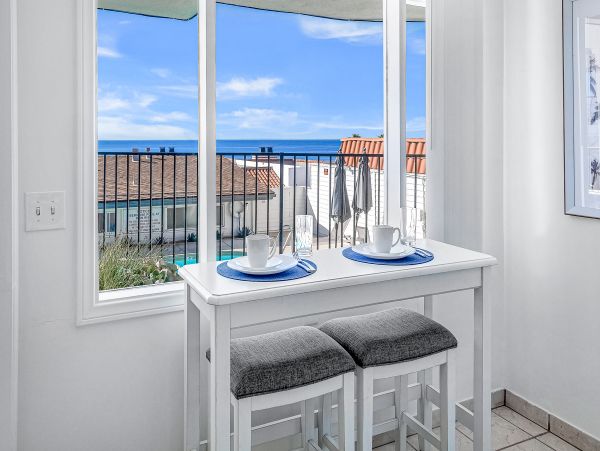 Laguna Beach Home 1023876