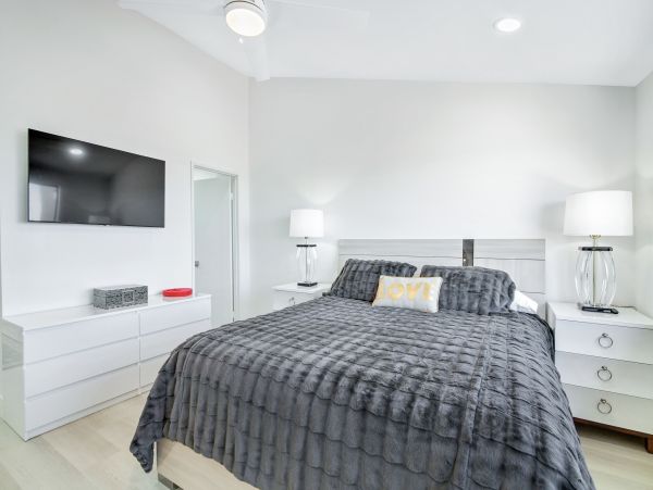 Laguna Beach Home 1023881