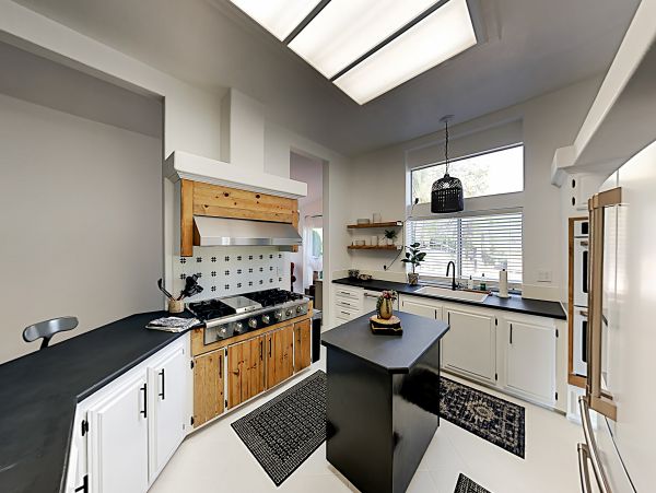 Laguna Beach Home 1023890