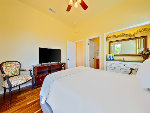 Laguna Beach Home 1023895