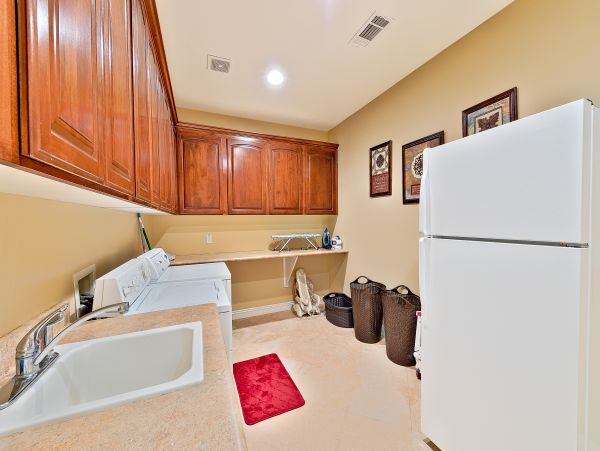 Laguna Beach Home 1023896