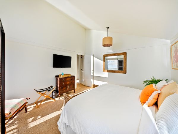Laguna Beach Home 1023899