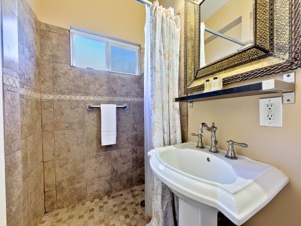 Laguna Beach Home 1023901