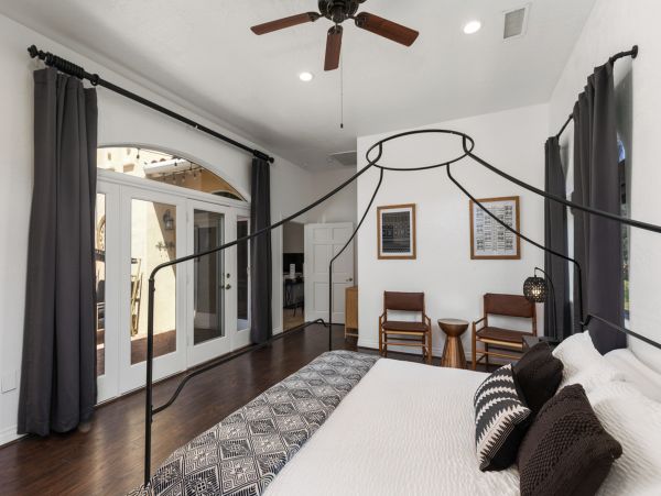 Laguna Beach Home 1023903