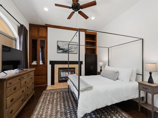 Laguna Beach Home 1023903