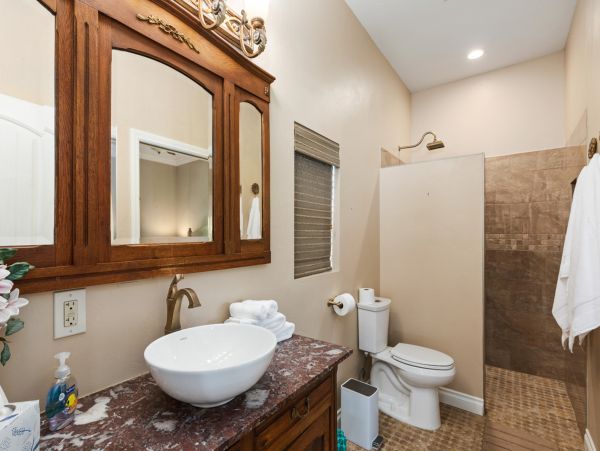 Laguna Beach Home 1023903