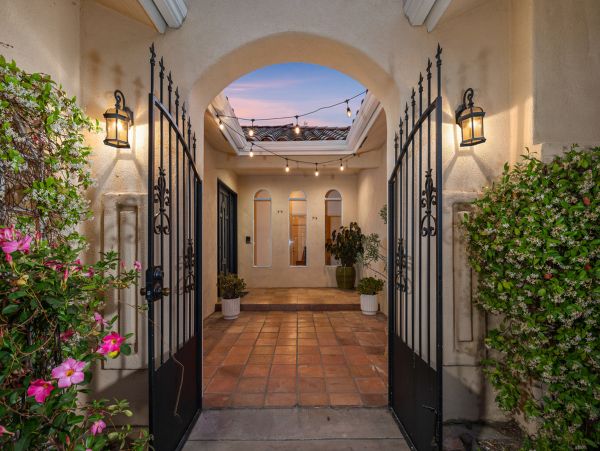 Laguna Beach Home 1023903
