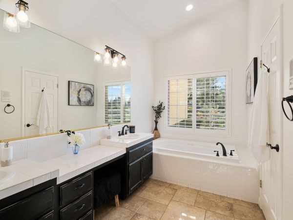 Laguna Beach Home 1023906