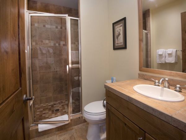 Ski in Ski Out on Beaver Creek Rental Sleeps 8 Guests
