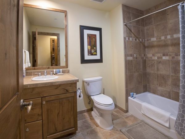 Ski in Ski Out on Beaver Creek Rental Sleeps 8 Guests
