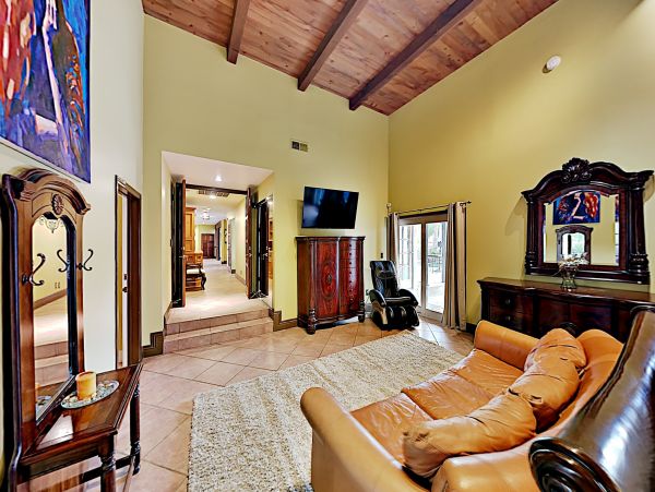 Laguna Beach Home 1023912
