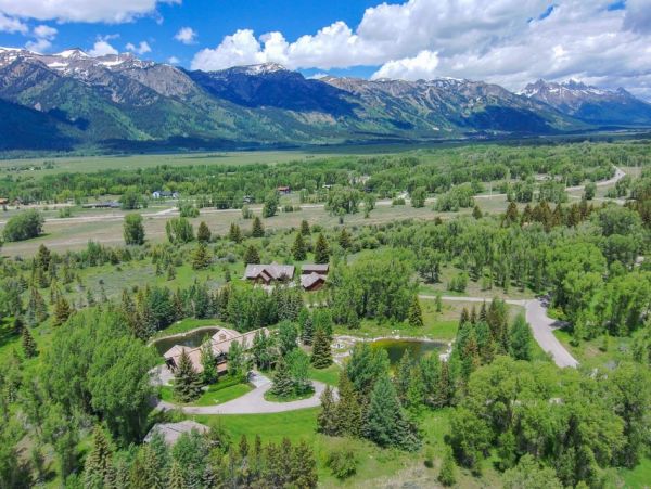 Mountain View Luxury Wilson Vacation Home 6 Bedroom with Spa