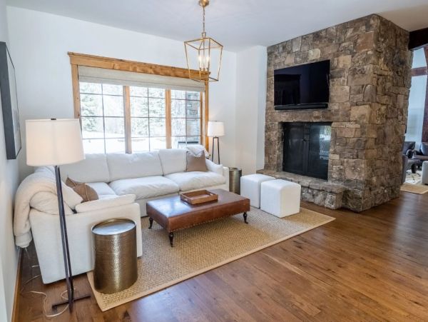 Mountain View Luxury Wilson Vacation Home 6 Bedroom with Spa