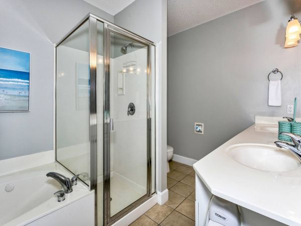 Pensacola Beach Condo 1023921