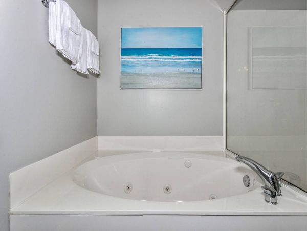 Pensacola Beach Condo 1023921