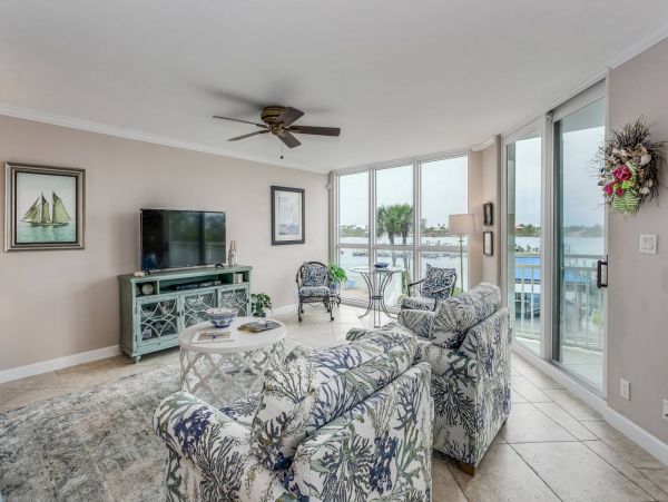 Pensacola Beach Condo 1023922
