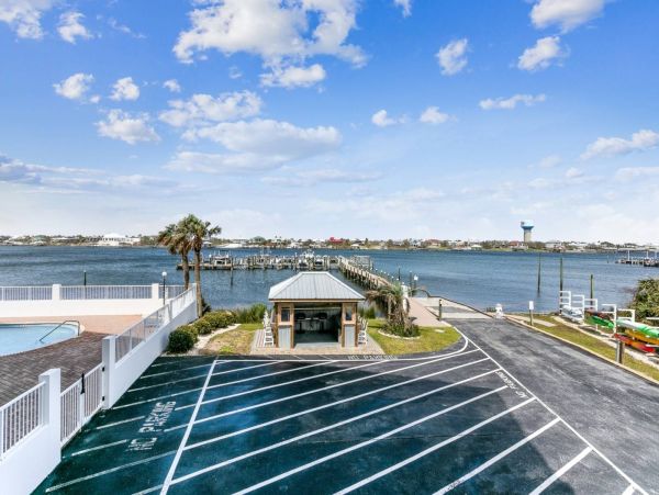 Pensacola Beach Condo 1023922
