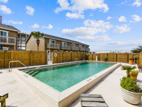Pensacola Beach Condo 1023924