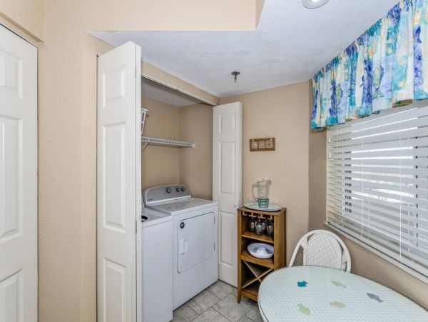 Pensacola Beach Condo 1023932